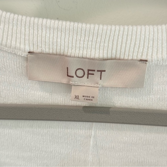 NWT LOFT 100% Cotton White Split V Neck Tunic Top - Picture 3 of 6